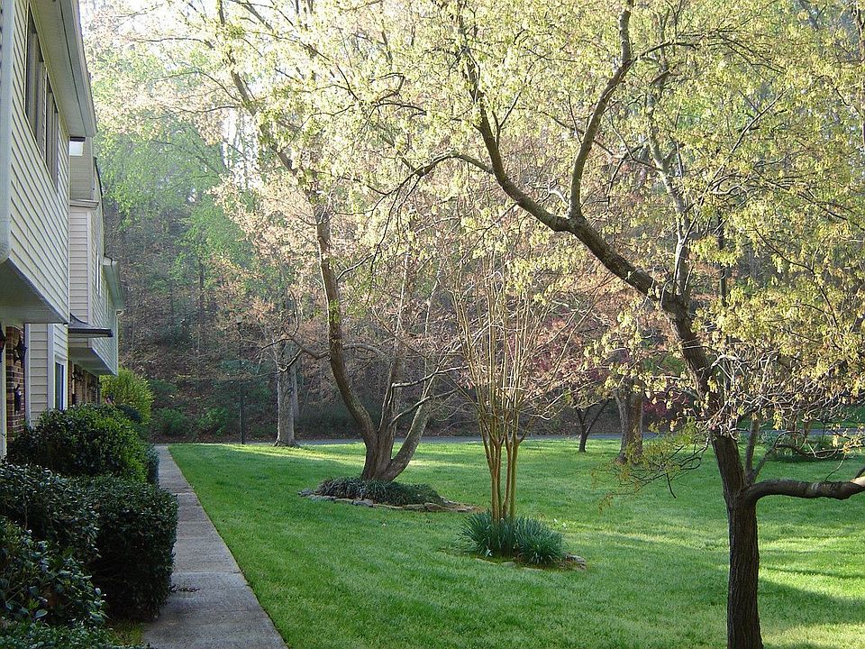 Courtyard in front