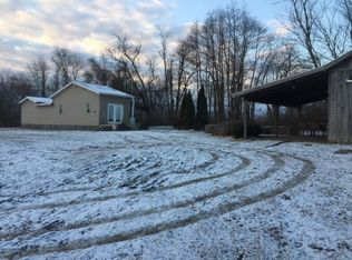 85 Airport Rd, Pine Grove, PA 17963