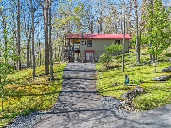 359 Pioneer Path, West Jefferson, NC 28694