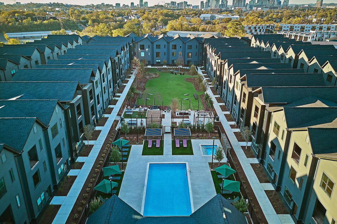 OXENFREE_NASHDJI_0004-1.jpg REV