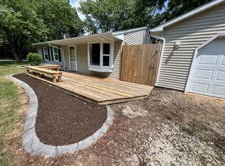 1302 S Duncan Rd, Champaign, IL 61821