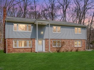 12 Audubon Dr, Denville, NJ 07834