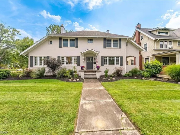 13955 Clifton Blvd, Lakewood, OH 44107