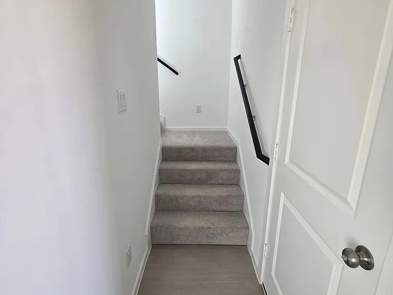 12156 Morgan Dr — Photo 10