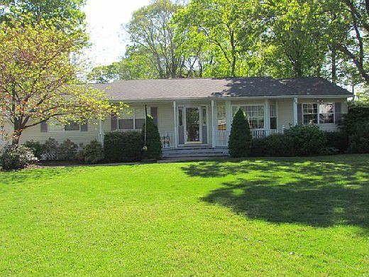 3rd image of 11 Angelica Ct