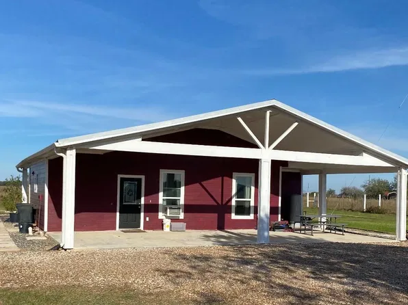1225 Old Columbus Rd N, Sealy, TX 77474