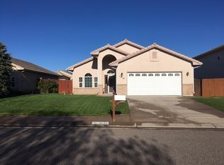 1019 Pinecrest Dr, Pueblo, CO 81005