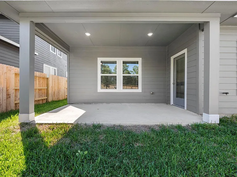 17926 Stone Terrace Ct — Photo 30