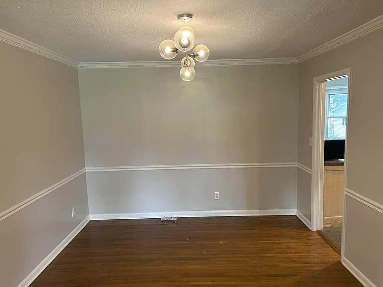 2109 Villaret Dr SW — Photo 11