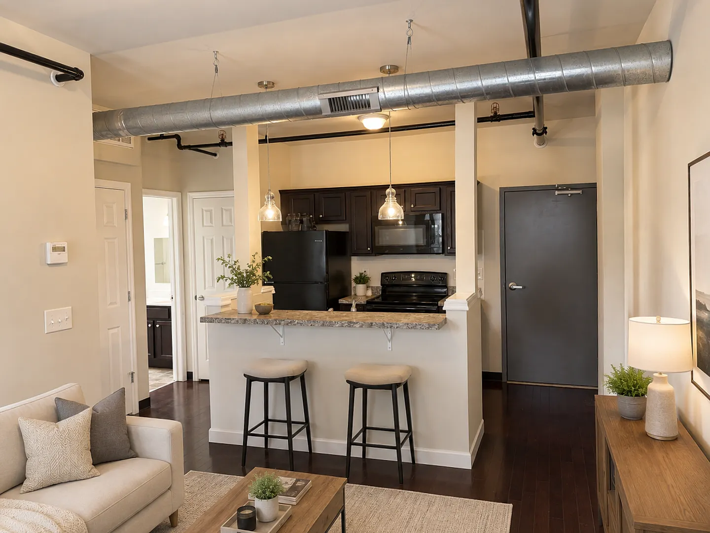 602 N. Queen St. — Photo 1