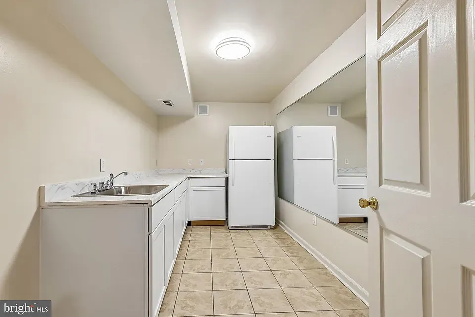 2 bed, 1288 sqft, $1,700 — Photo 3