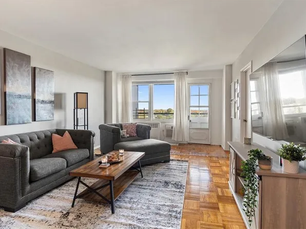 1841 Central Park Avenue #12L, Yonkers, NY 10710