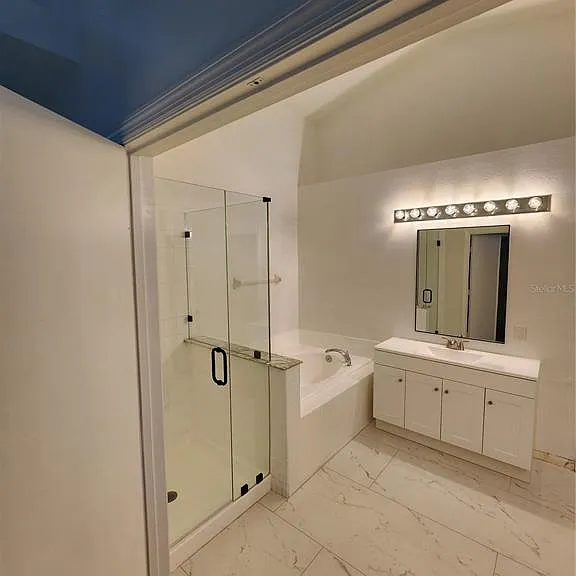 5704 Grindstone Loop — Photo 23
