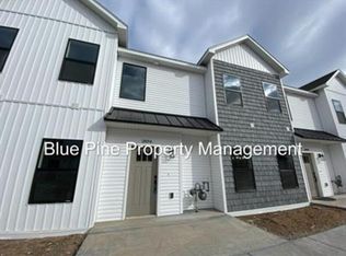 2886 Sunburst Dr, Ammon, ID 83406