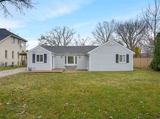 9059 O'Neill Dr, Burr Ridge, IL 60527