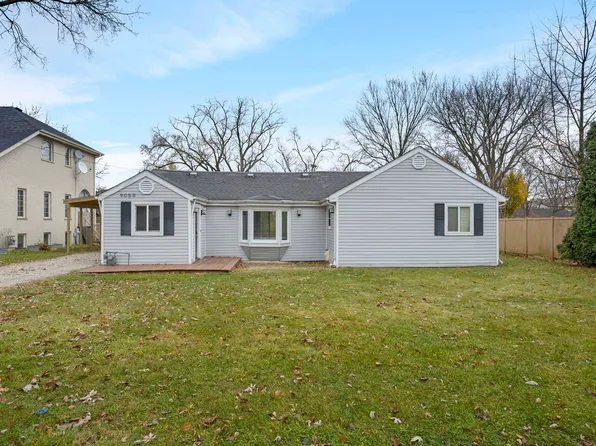 9059 O'Neill Dr, Burr Ridge, IL 60527