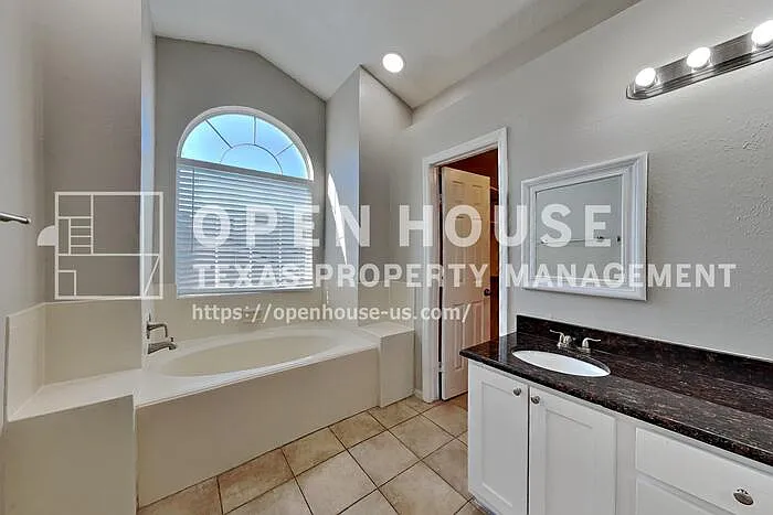 7619 Almond Springs Dr — Photo 13