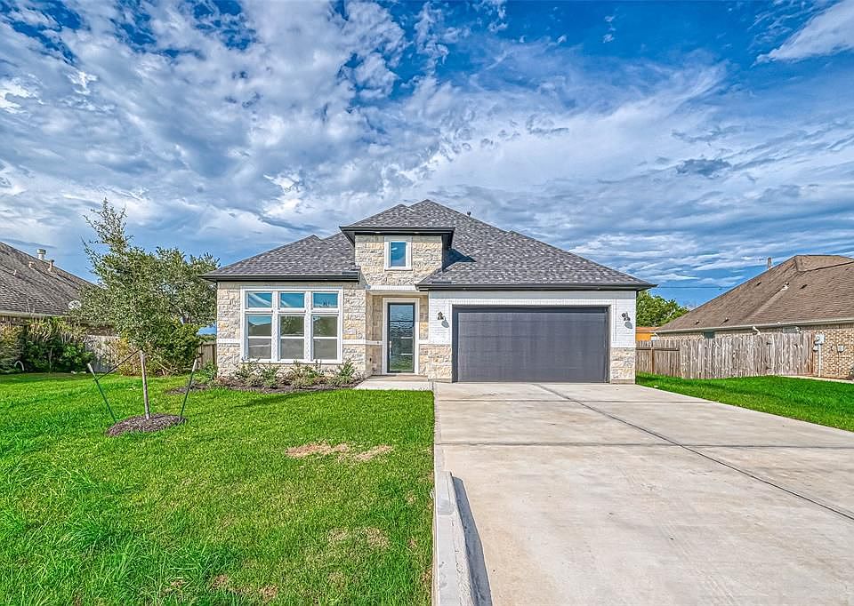 1st image of 9715 Highland Pointe Dr