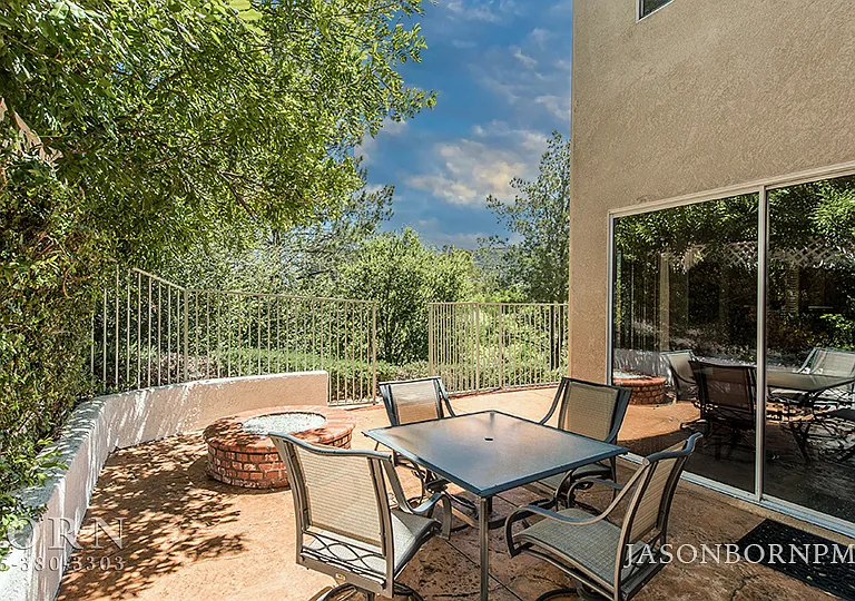 5482 Avignon Ct — Photo 14