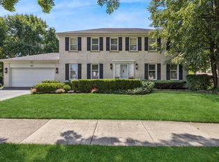 601 W Kingsley Dr, Arlington Heights, IL 60004