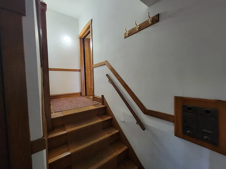 3135 N Springfield Ave #1 — Photo 11
