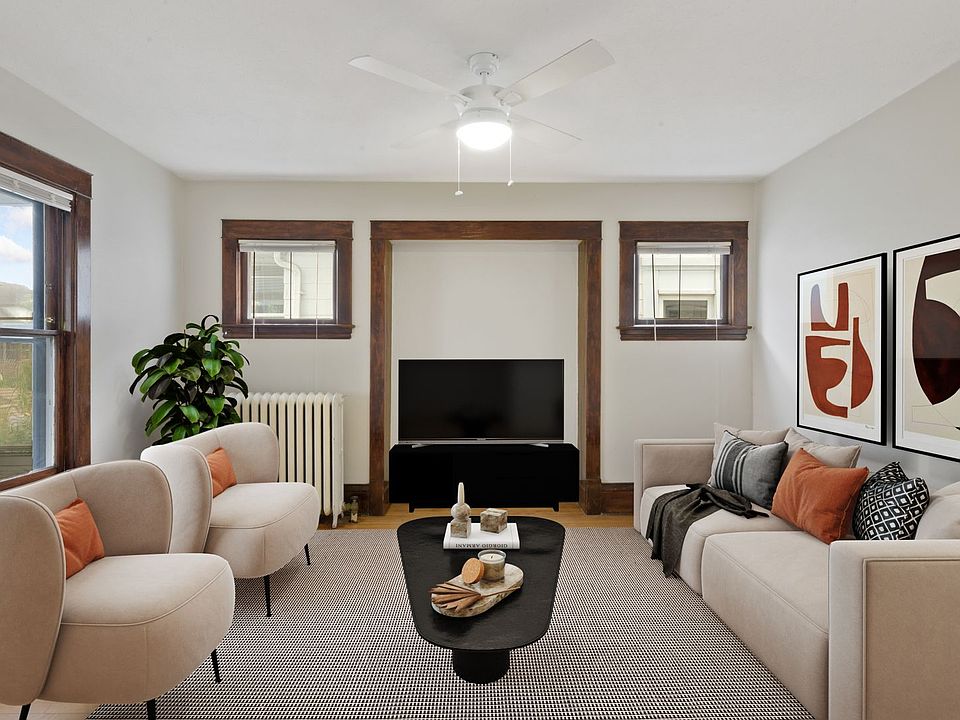 1st image of 3800 Elliot Ave APT 1