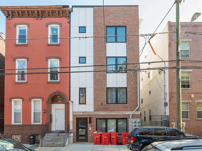 1511 N 17th St #1R — Photo 11