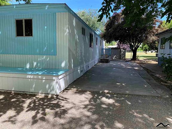 2nd image of 11705 Parey Ave Unit 25