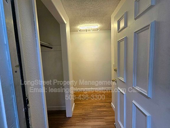 3rd image of 2711 Newton St