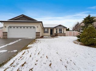 11966 N Stinson Dr, Hayden Lake, ID 83835