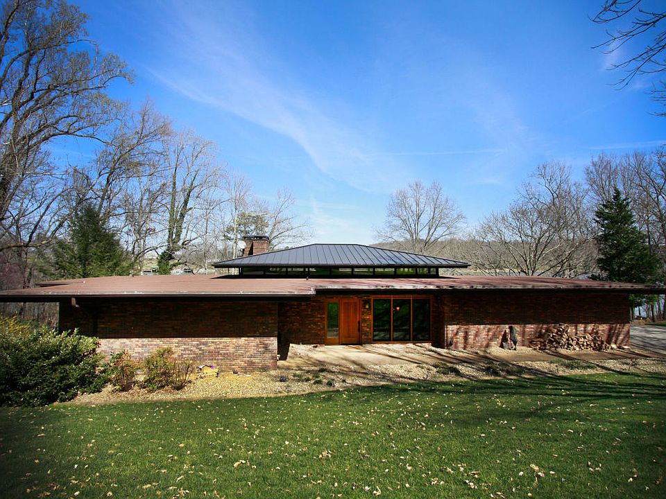 2nd image of 4308 Conger Rd