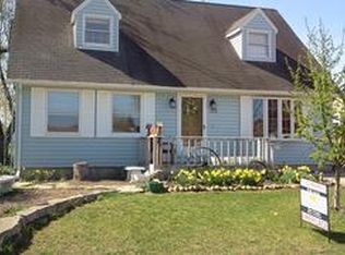 120 E State St, Port Austin, MI 48467