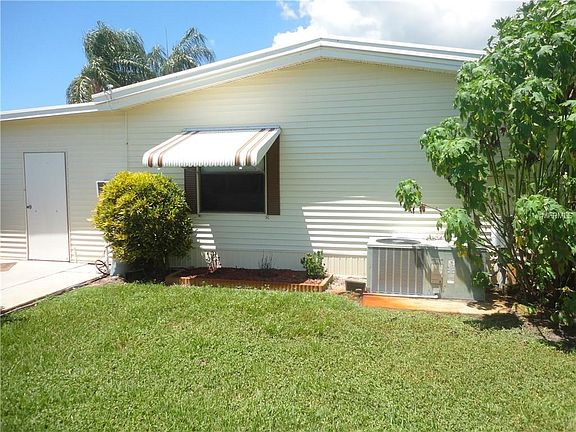 4th image of 2845 Penguin Ln