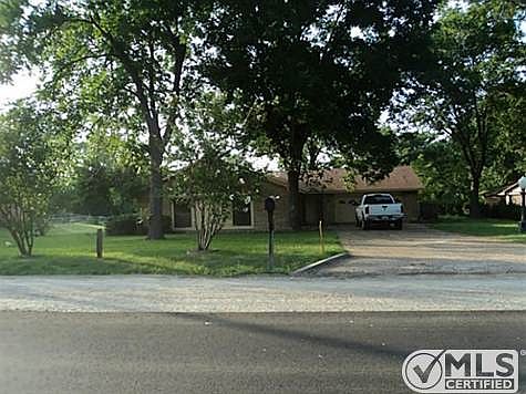 1st image of 117 Lakewood Dr