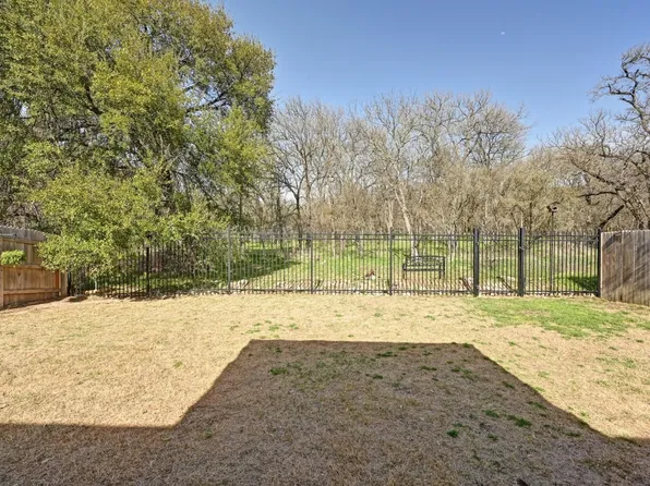 7312 Branrust Dr, Austin, TX 78744