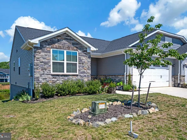 34889 Mansours Dr, Locust Grove, VA 22508