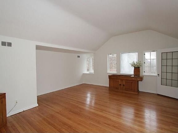 4th image of 6726 Revere Ave