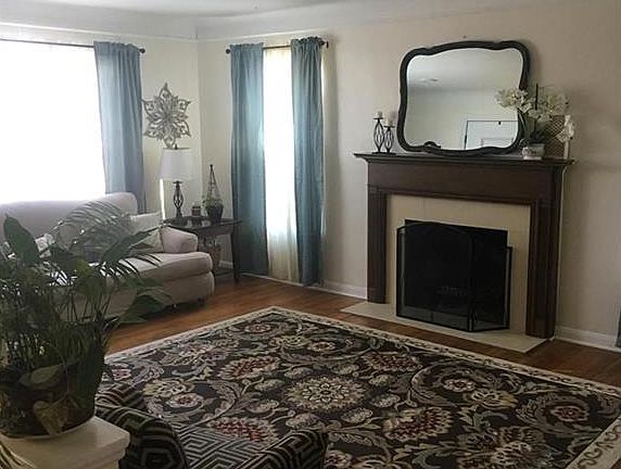 5th image of 5854 Layor Dr