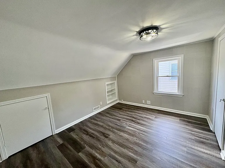 4165 Harwood Rd — Photo 13