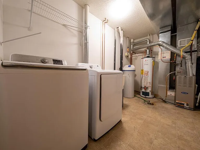 6754 Pine Crest Trl S — Photo 18