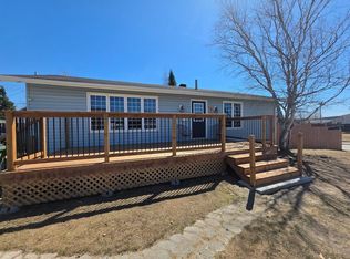 614 Carol Dr, Labrador City, NL A2V1S5