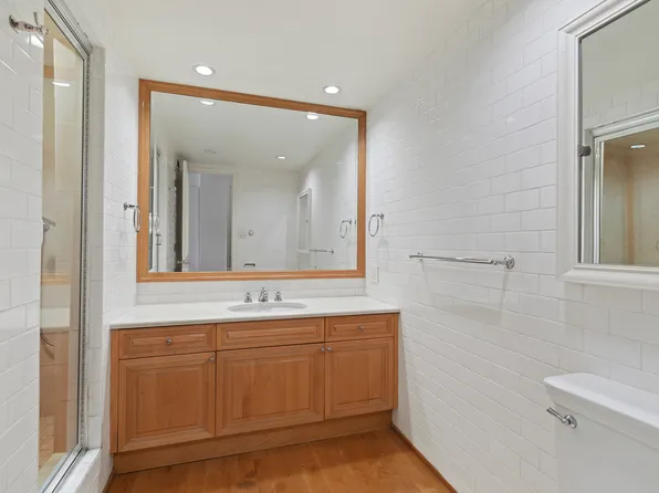 10 East 70th Street image 12 of 14