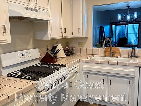 4th image of 1884 Cherokee Dr Unit 6