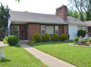 923 24th St, Rockford, IL 61108