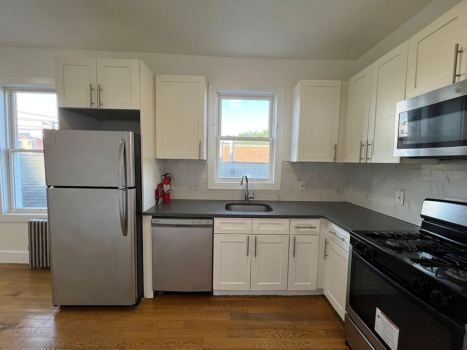 1st image of 326 Randolph Ave #37E