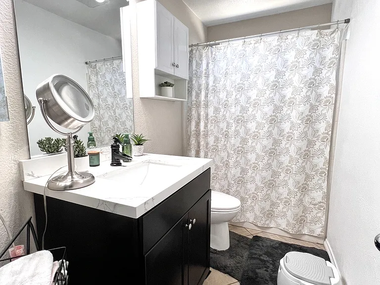 23232 Trillium Dr — Photo 19