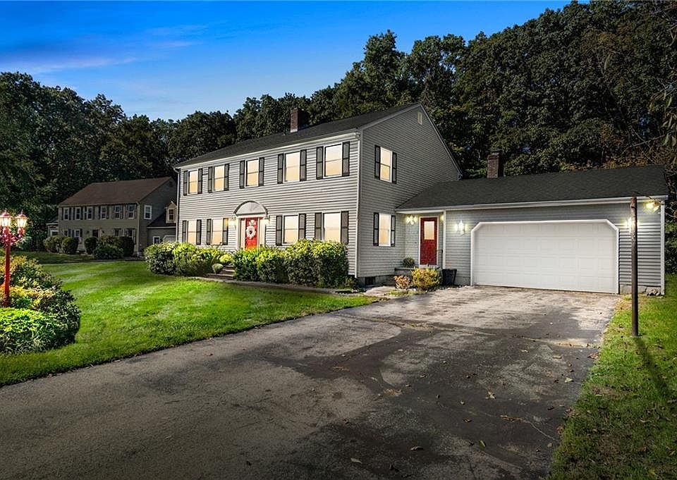1st image of 3 Teal Ln
