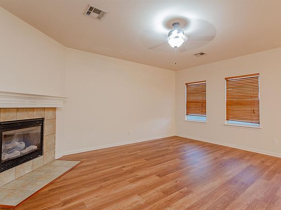 4th image of 2101 Buffalo Tundra Dr