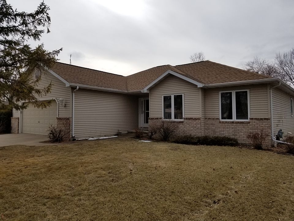 1435 Sq Ft Ranch Built 1995