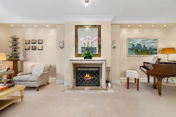 Sold by Sotheby's International Realty | media 20